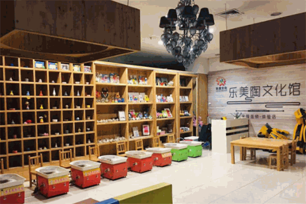 陶时光创意手工陶艺坊